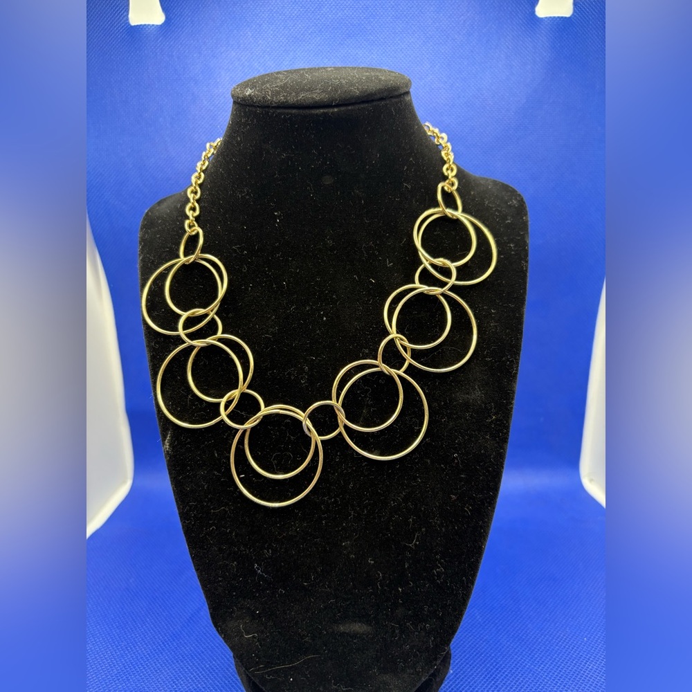 Gold Tone Multi Circle Link Statement Necklace Adjustable Chain